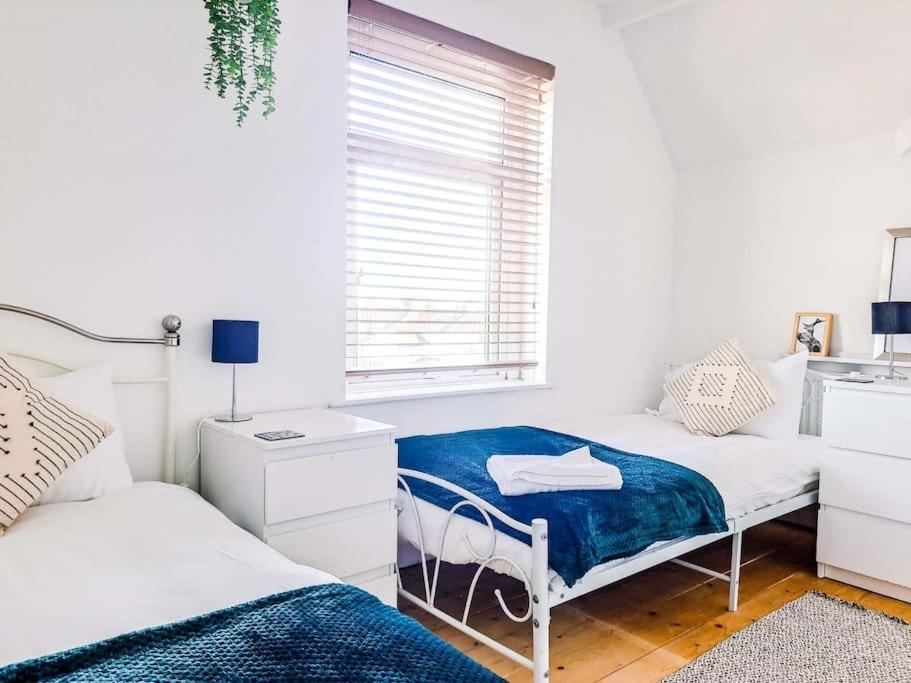 3 Bed Flat Near To Cardiff And Cardiff Bay Appartement Buitenkant foto